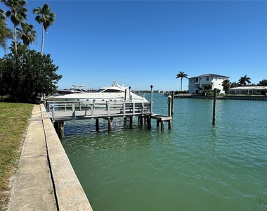 228 Howard Drive - Photo Thumbnail 11