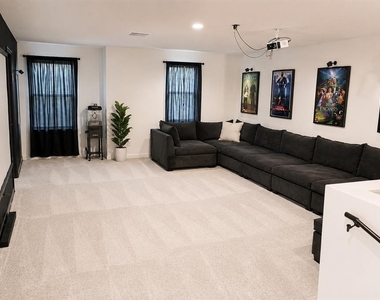 35584 Eastbrook Avenue - Photo Thumbnail 8