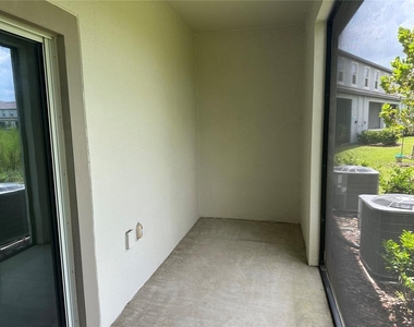 32235 Powderpuff Mimosa Drive - Photo Thumbnail 46