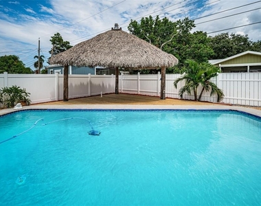 1039 Madison Street - Photo Thumbnail 17