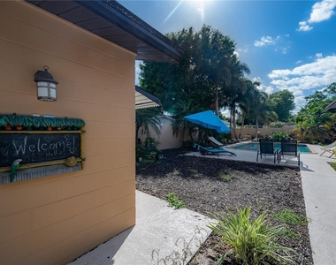 2916 W Collins Street - Photo Thumbnail 40