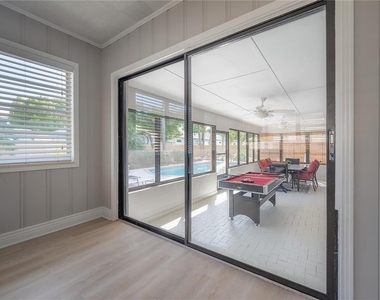 2916 W Collins Street - Photo Thumbnail 35