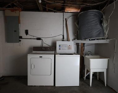 10025 Brandywine Lane - Photo Thumbnail 25