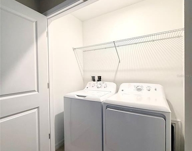 2309 Alee Lane - Photo Thumbnail 7