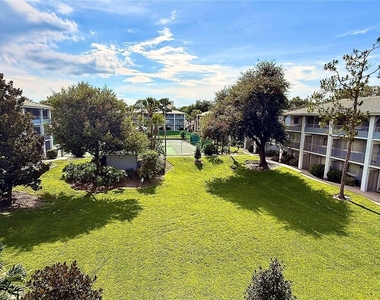 133 Oyster Bay Circle - Photo Thumbnail 14
