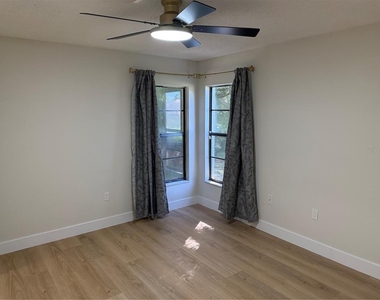 352 Cocoa Court - Photo Thumbnail 8