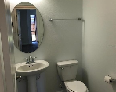 3348 Rodrick Circle - Photo Thumbnail 7