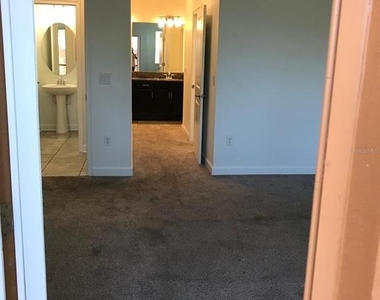 3348 Rodrick Circle - Photo Thumbnail 6
