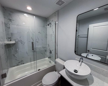 9068 Agate Street - Photo Thumbnail 8