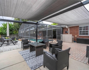 1594 Frances Street - Photo Thumbnail 54