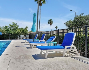 168 Club Villas Lane - Photo Thumbnail 42