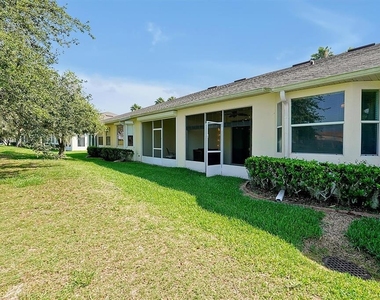 168 Club Villas Lane - Photo Thumbnail 32