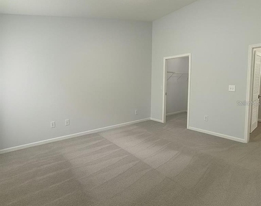 575 Oakleaf Plantation Parkway - Photo Thumbnail 15