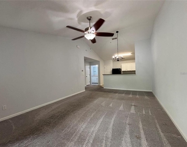 575 Oakleaf Plantation Parkway - Photo Thumbnail 6