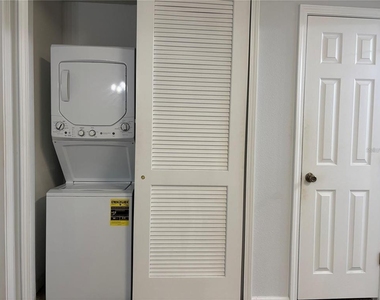 575 Oakleaf Plantation Parkway - Photo Thumbnail 11
