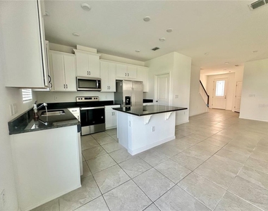 1162 Seaside Mist Trail - Photo Thumbnail 4