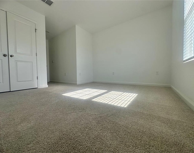 1162 Seaside Mist Trail - Photo Thumbnail 12