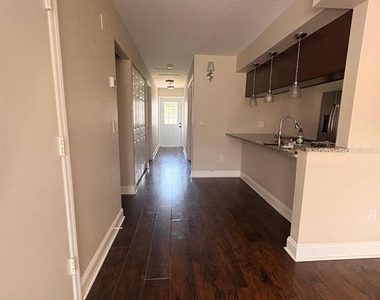 2534 Leeward Way - Photo Thumbnail 4