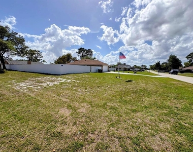 3958 Carrick Bend Drive, - Photo Thumbnail 4
