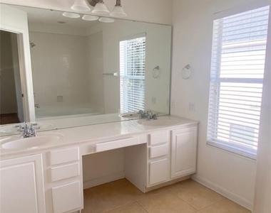 831 Enclair Street - Photo Thumbnail 10