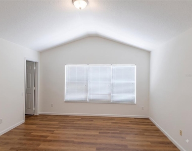 831 Enclair Street - Photo Thumbnail 8