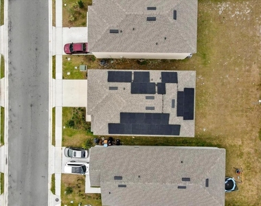 1444 Berry Lane - Photo Thumbnail 27