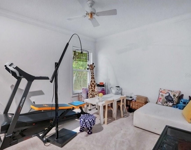 8142 Chianti Drive - Photo Thumbnail 30