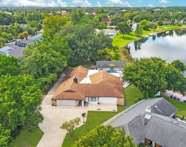 8142 Chianti Drive - Photo Thumbnail 1