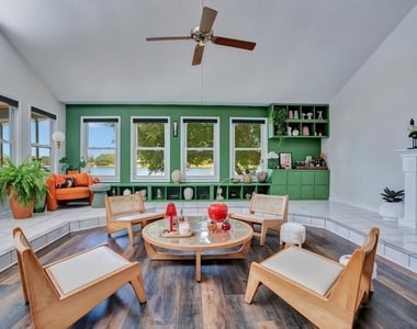 8142 Chianti Drive - Photo Thumbnail 6