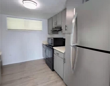 3982 Crayrich Circle - Photo Thumbnail 20