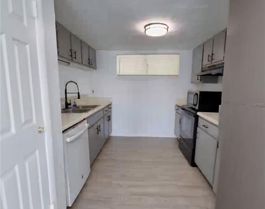 3982 Crayrich Circle - Photo Thumbnail 19