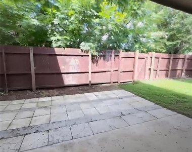 3982 Crayrich Circle - Photo Thumbnail 12