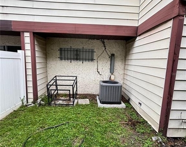 3982 Crayrich Circle - Photo Thumbnail 24