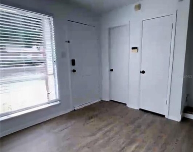 3982 Crayrich Circle - Photo Thumbnail 11