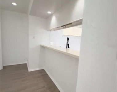 3982 Crayrich Circle - Photo Thumbnail 4