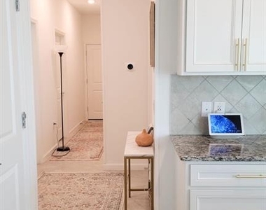 6052 Baywood Court - Photo Thumbnail 11