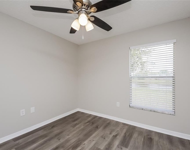 313 Caen Court - Photo Thumbnail 9