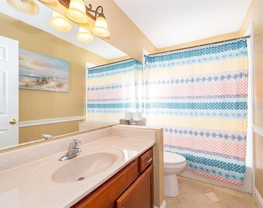 900 American Rose Parkway - Photo Thumbnail 3