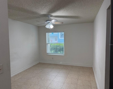 4658 Commander Drive - Photo Thumbnail 6