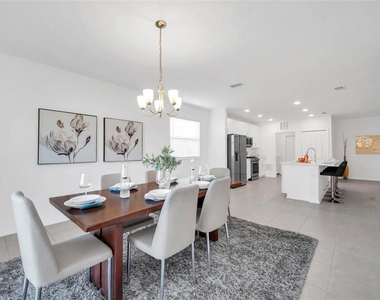 1154 Oak Bluff Drive - Photo Thumbnail 13