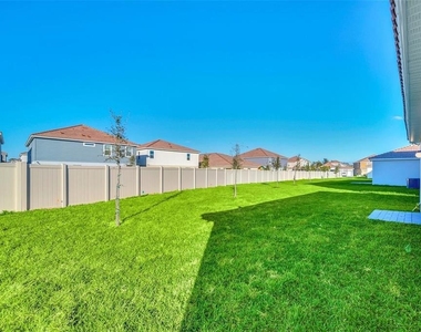 1154 Oak Bluff Drive - Photo Thumbnail 29
