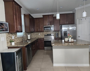 1517 Softshell Street - Photo Thumbnail 5