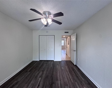 115 E Smith Street - Photo Thumbnail 18