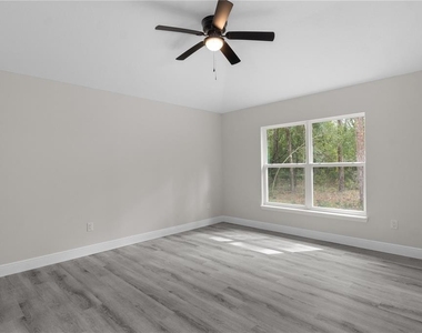 1768 E Bismark St - Photo Thumbnail 14