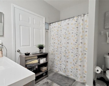 6025 Westgate Drive - Photo Thumbnail 15