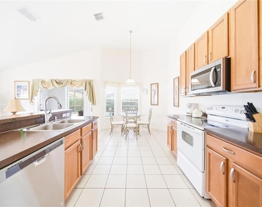 723 Old Bridge Circle - Photo Thumbnail 3