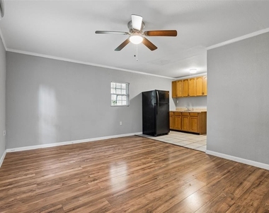 1408 High Street - Photo Thumbnail 8