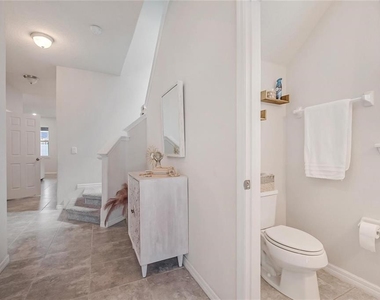 2495 Rapollo Drive - Photo Thumbnail 36