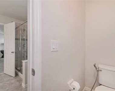 2495 Rapollo Drive - Photo Thumbnail 21
