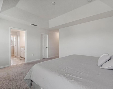 2495 Rapollo Drive - Photo Thumbnail 19